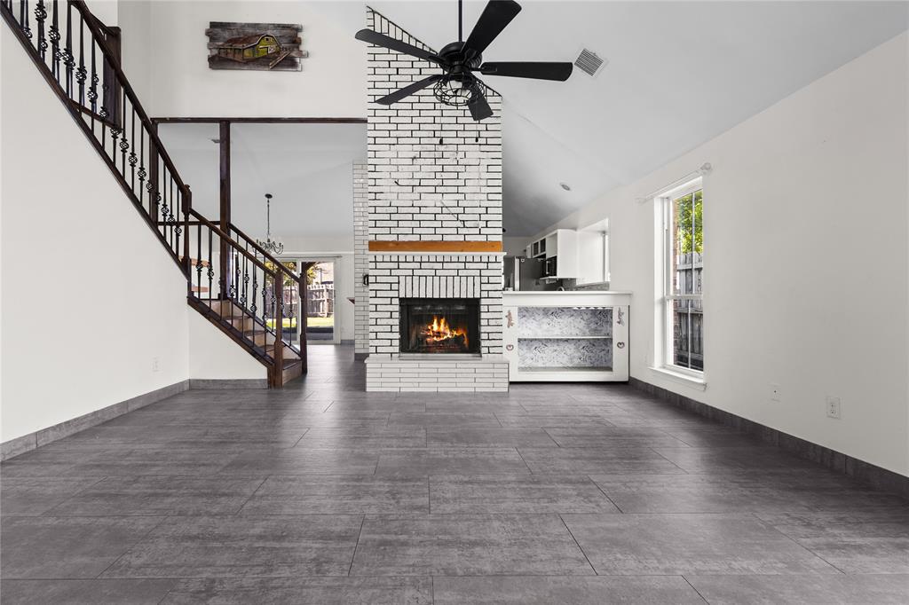 702 Bishop Street, Cedar Hill, TX 75104