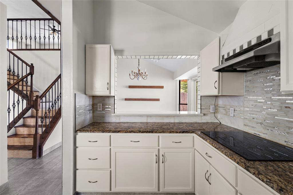 702 Bishop Street, Cedar Hill, TX 75104