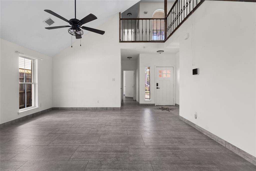 702 Bishop Street, Cedar Hill, TX 75104