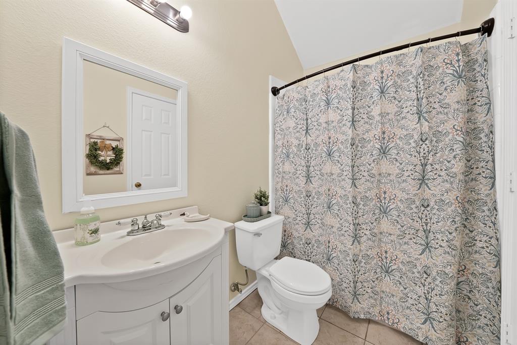 4312 Still Meadow Court, Grand Prairie, TX 75052