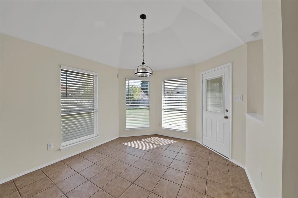 4312 Still Meadow Court, Grand Prairie, TX 75052