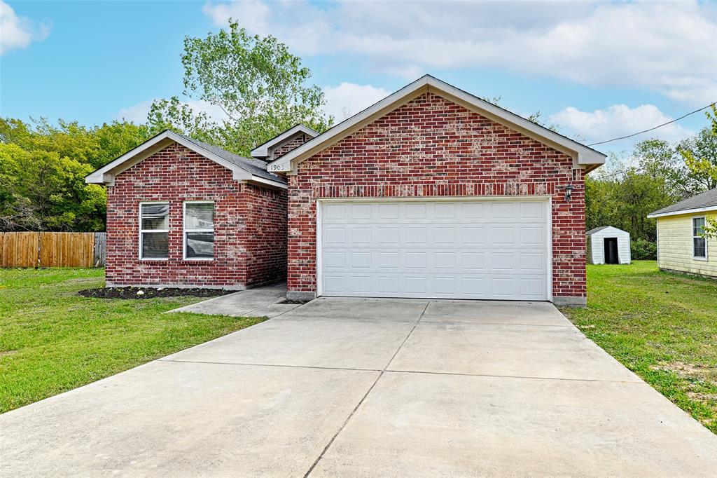 1903 Morgan Street, Greenville, TX 75401