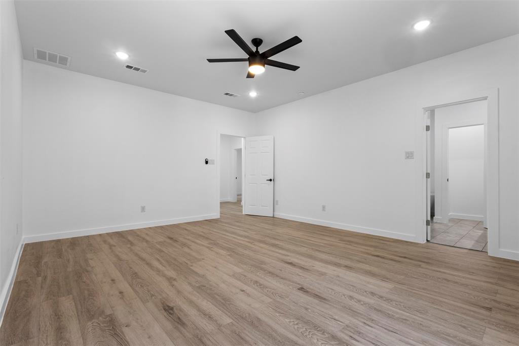 4406 S Ottawa Road, Dallas, TX 75212