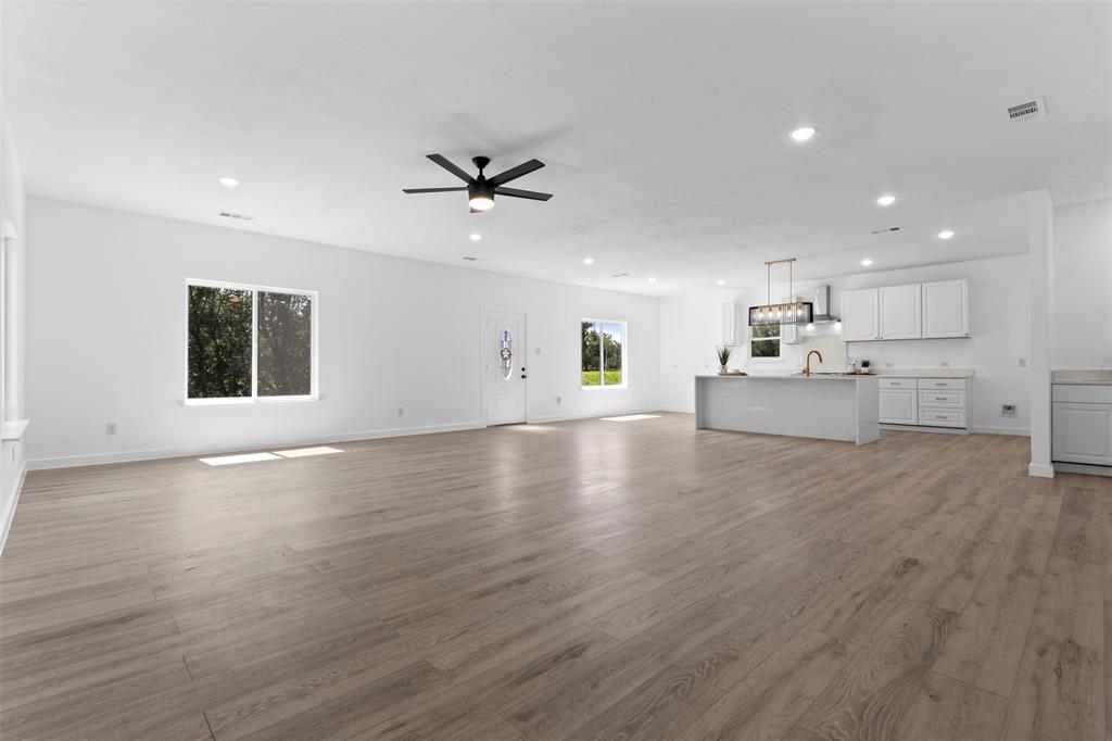 4406 S Ottawa Road, Dallas, TX 75212