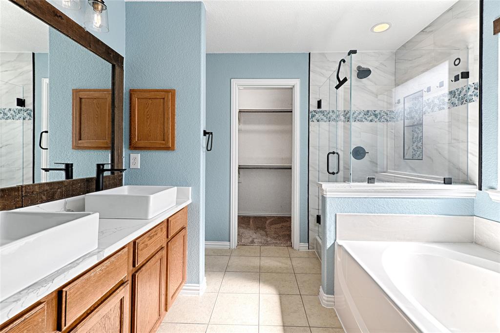 8832 Kiowa Drive, Greenville, TX 75402
