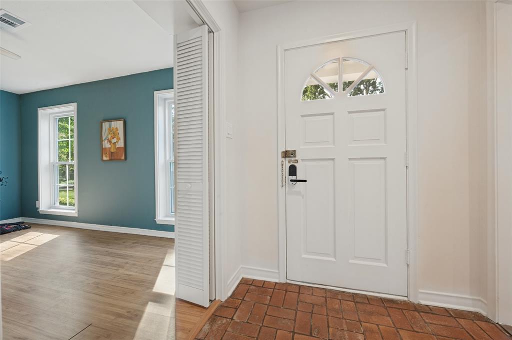 2821 Millwood Drive, Farmers Branch, TX 75234