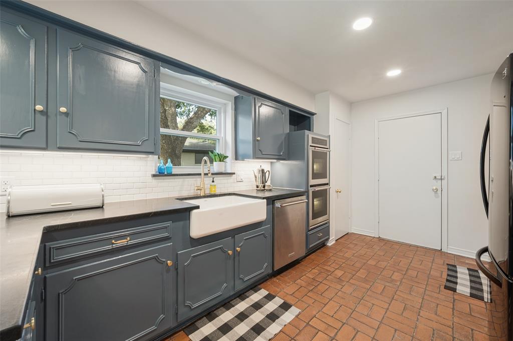 2821 Millwood Drive, Farmers Branch, TX 75234