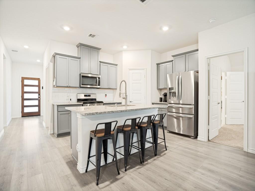 2008 Chisos Court, Princeton, TX 75407