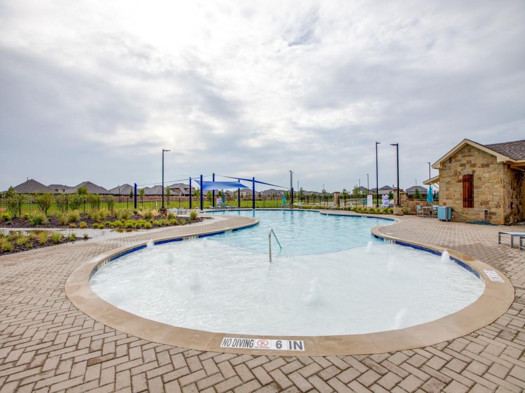 2008 Chisos Court, Princeton, TX 75407