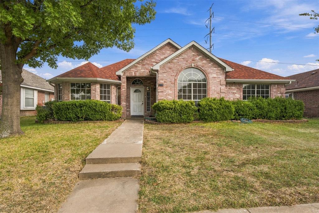 2710 Kingswood Drive, Garland, TX 75040 2710 Kingswood Drive, Garland, TX 75040
