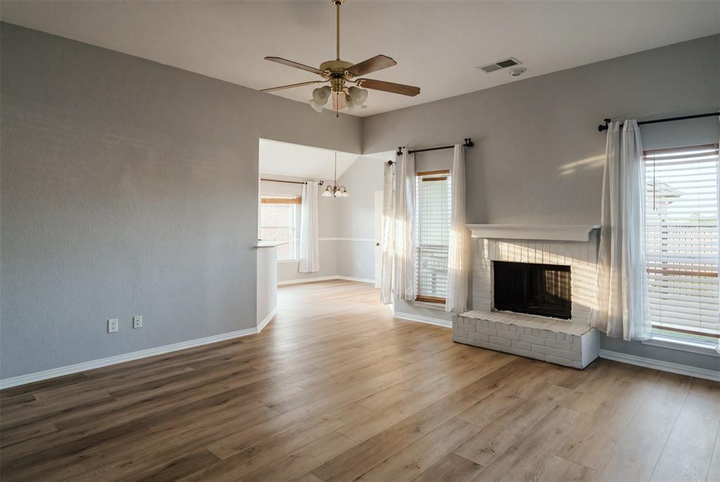 2710 Kingswood Drive, Garland, TX 75040 2710 Kingswood Drive, Garland, TX 75040