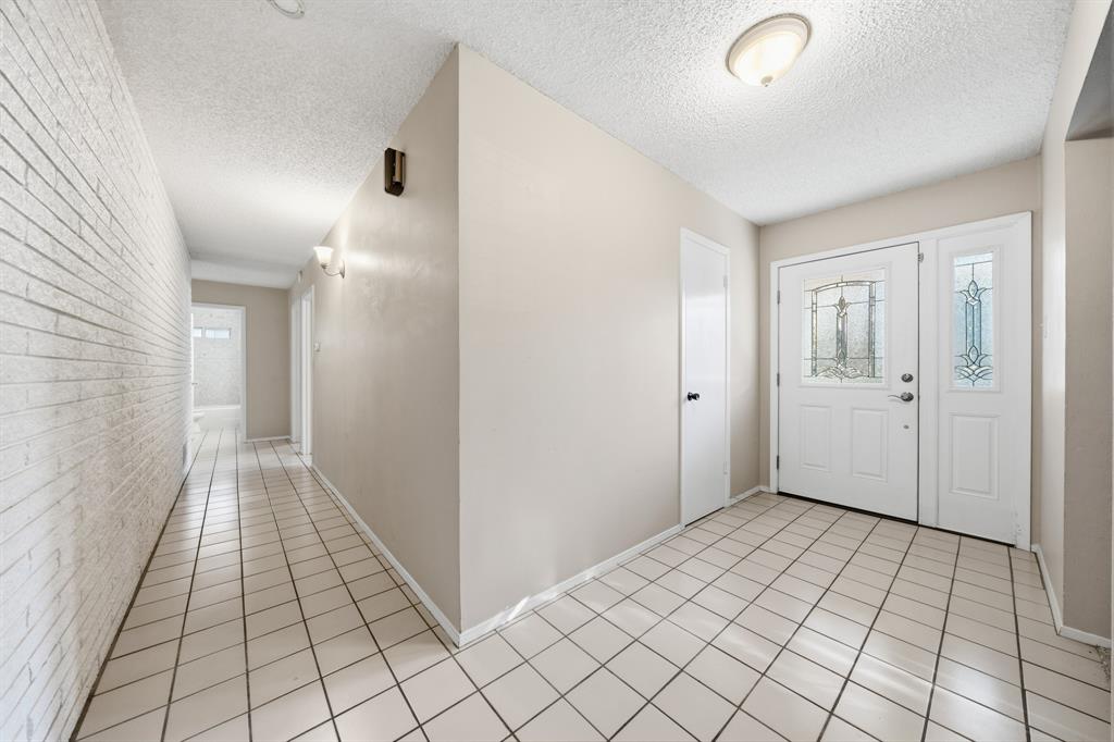 266 Rockford Road, Woodway, TX 76712