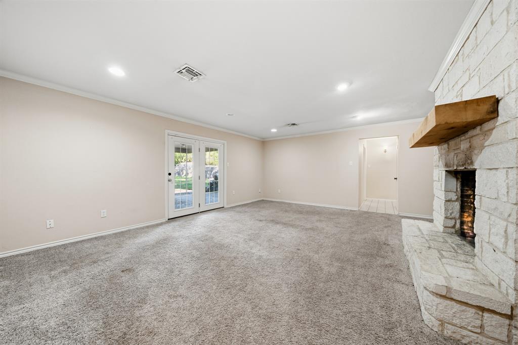 266 Rockford Road, Woodway, TX 76712
