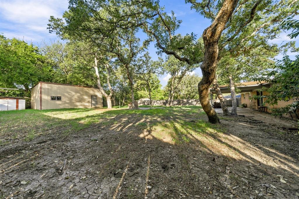 266 Rockford Road, Woodway, TX 76712