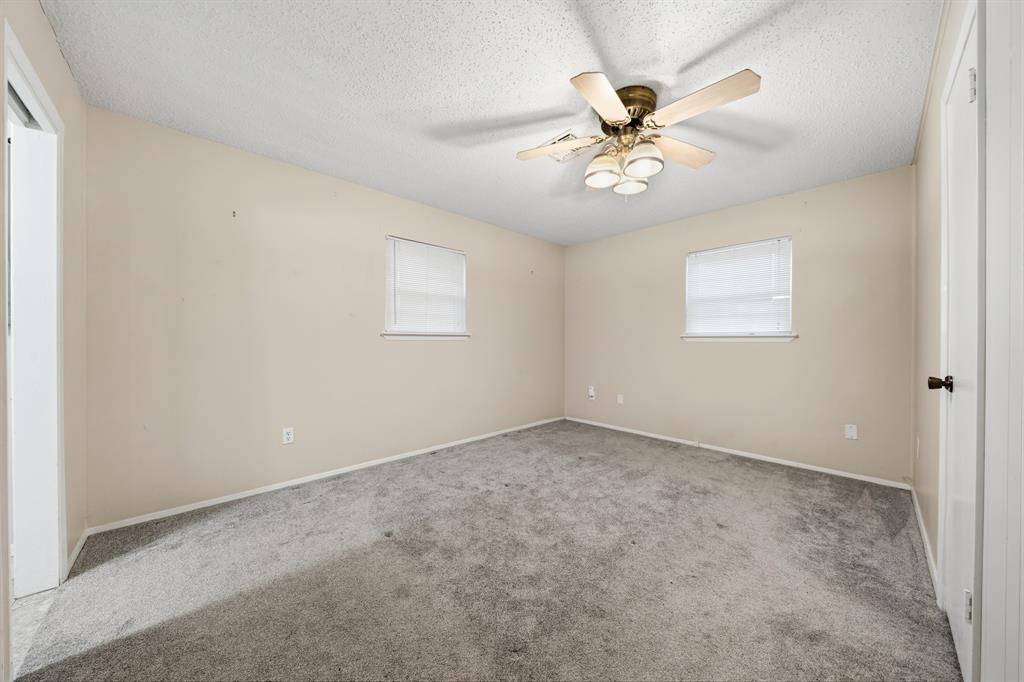 266 Rockford Road, Woodway, TX 76712