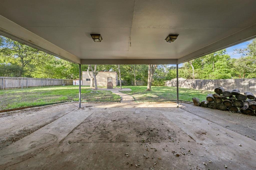 266 Rockford Road, Woodway, TX 76712
