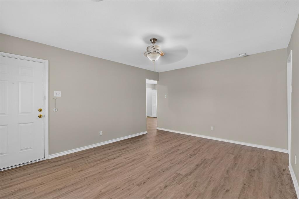 2978 Joanna Drive, Farmers Branch, TX 75234