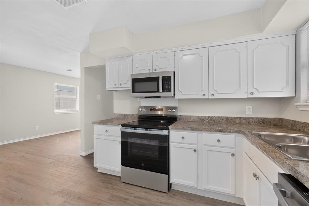 2978 Joanna Drive, Farmers Branch, TX 75234