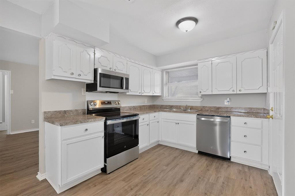 2978 Joanna Drive, Farmers Branch, TX 75234