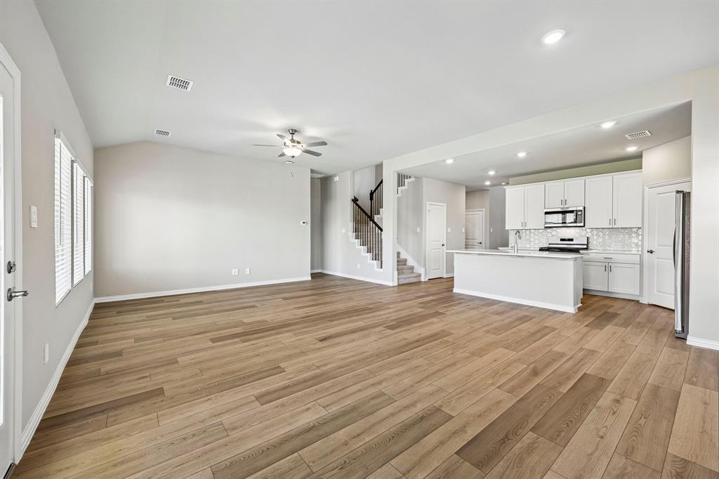 Photo is not of the actual home, but is an inspirational photo of builder’s model home and may depict options, furnishings, and/or decorator features that are not included.