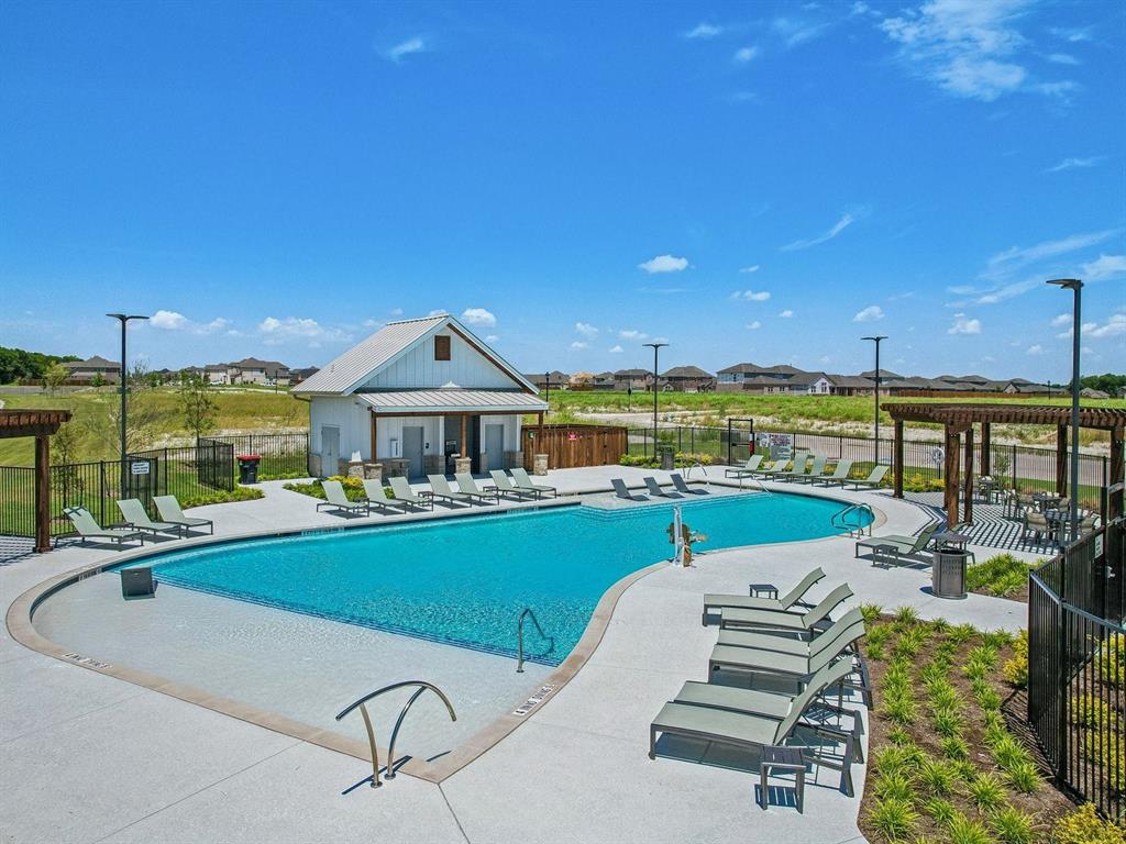 1620 Gardendale Hollow Lane, Anna, TX 75409
