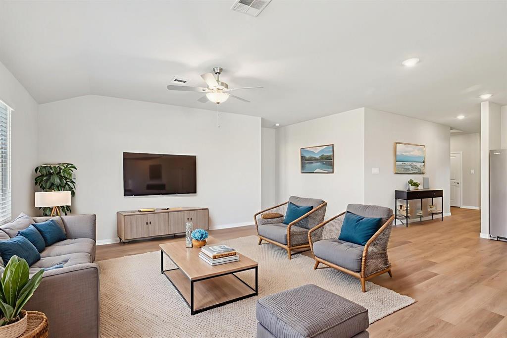 Photo is not of the actual home, but is an inspirational photo of builder’s model home and may depict options, furnishings, and/or decorator features that are not included.
