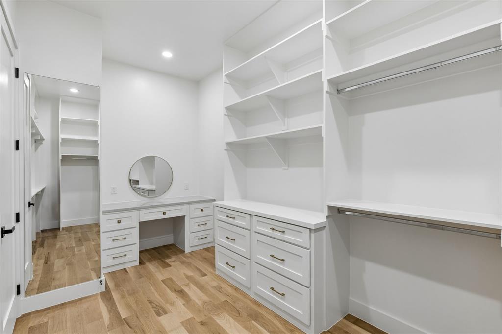 8723 Forest Hills Boulevard, Dallas, TX 75218