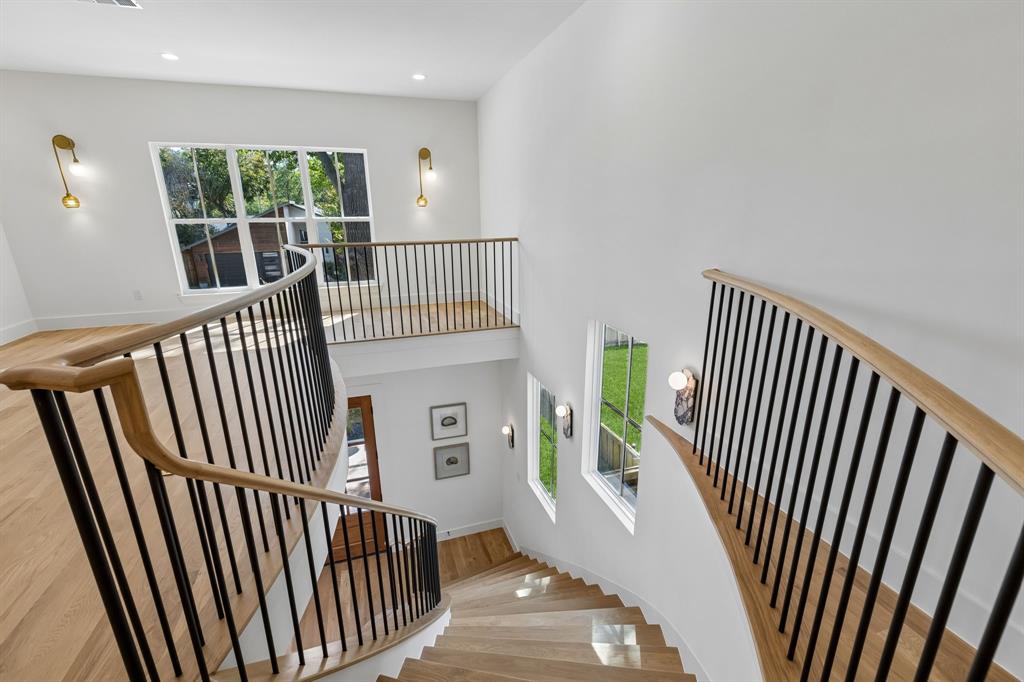 8723 Forest Hills Boulevard, Dallas, TX 75218