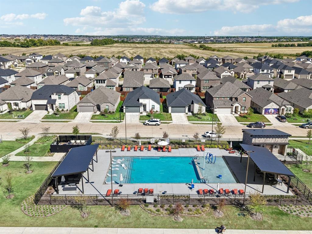 13109 Sugarberry Mews, Rowlett, TX 75809