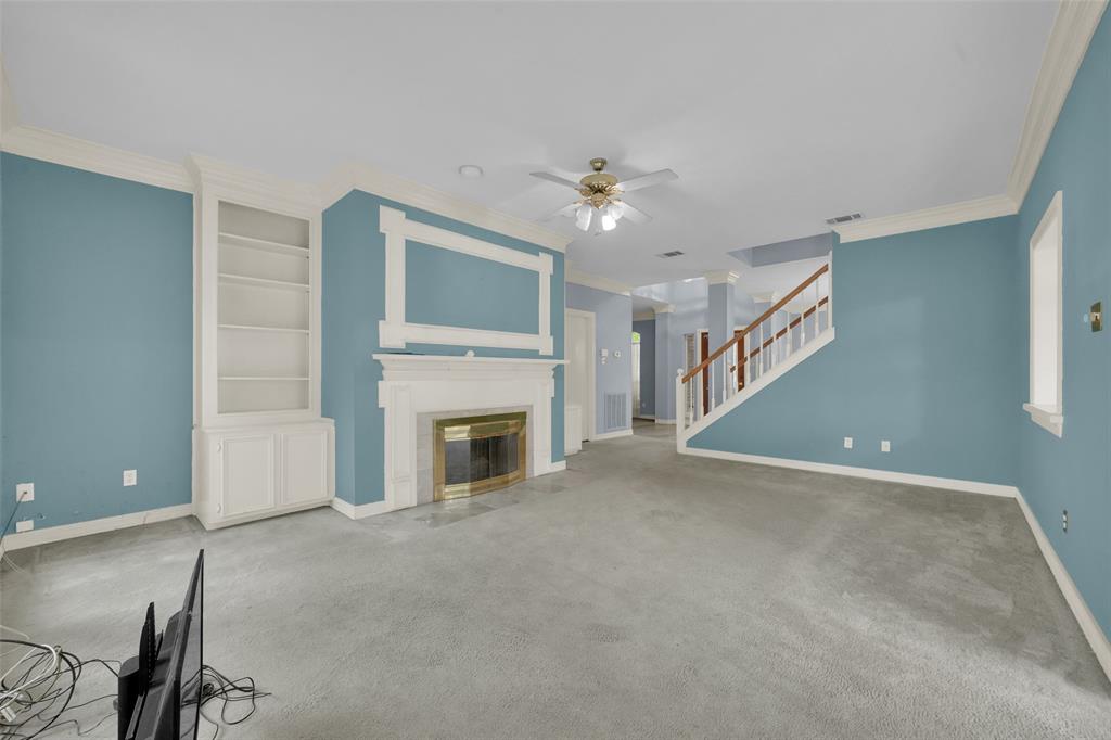 2107 Woodbury Place, Richardson, TX 75082