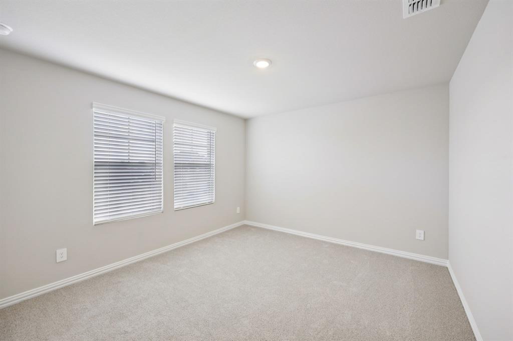 Photo is not of the actual home, but is an inspirational photo of builder’s model home and may depict options, furnishings, and/or decorator features that are not included.