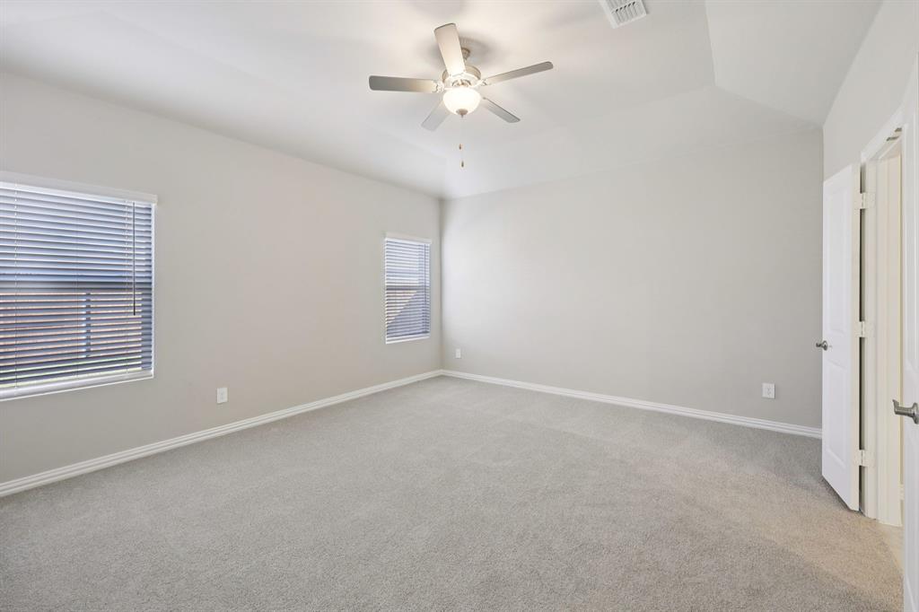 Photo is not of the actual home, but is an inspirational photo of builder’s model home and may depict options, furnishings, and/or decorator features that are not included.