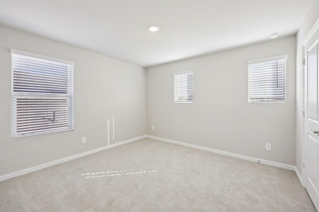 Photo is not of the actual home, but is an inspirational photo of builder’s model home and may depict options, furnishings, and/or decorator features that are not included.