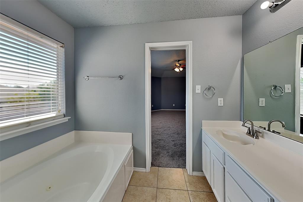 2844 Island Wren Drive, Mesquite, TX 75181