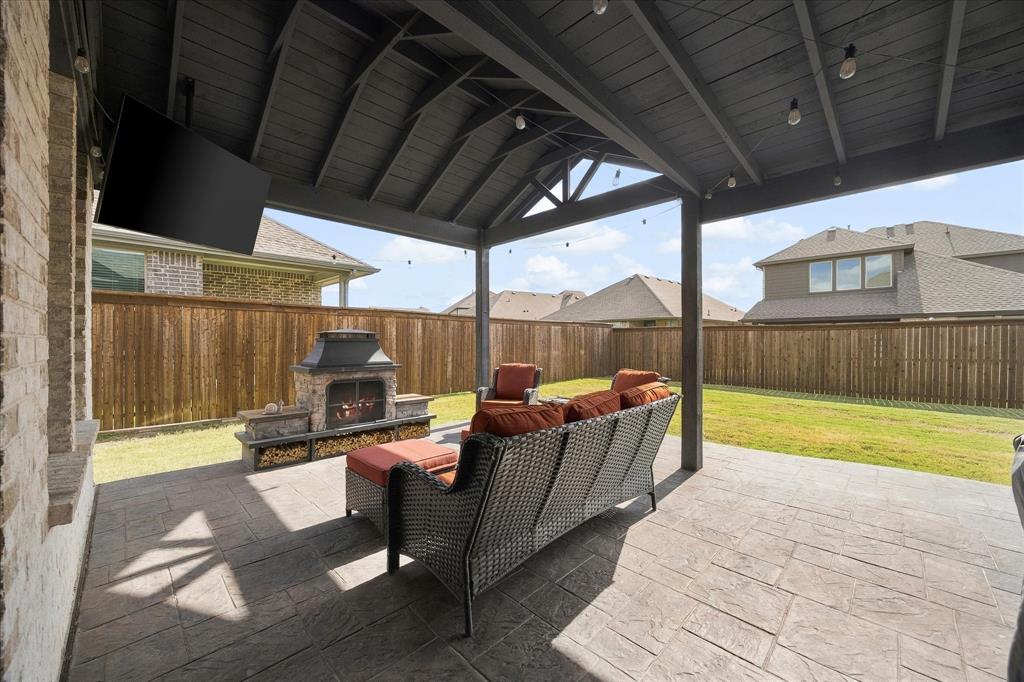 6122 Poolside Way, Royse City, TX 75189