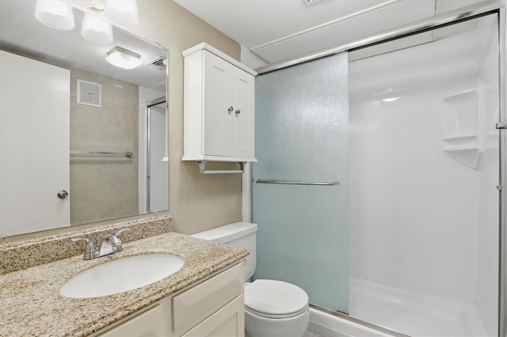 828 Pebble Beach Drive, Garland, TX 75043
