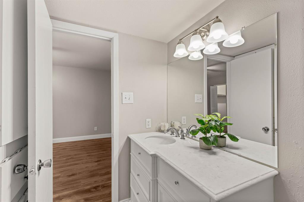 5809 Harvest Hill Road, #2055, Dallas, TX 75230