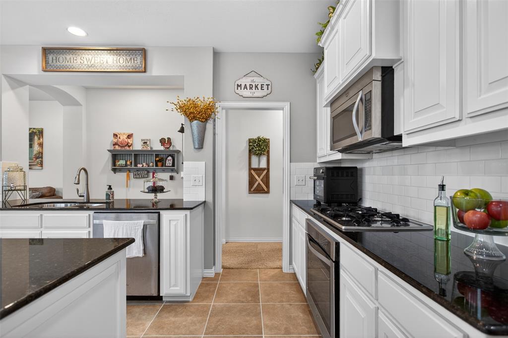 1109 Cadbury Lane, Forney, TX 75126