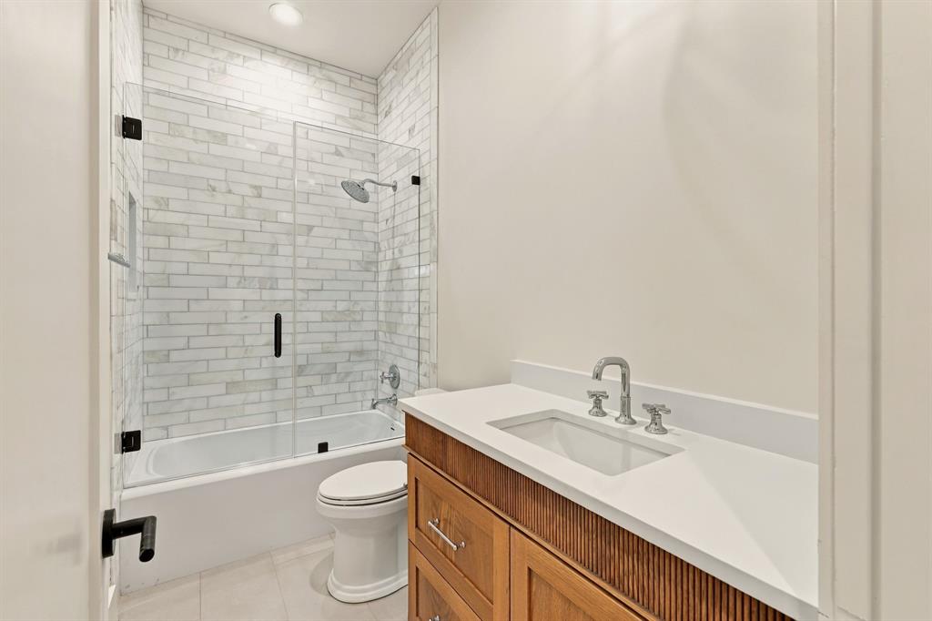 5735 Goodwin Avenue, Dallas, TX 75206
