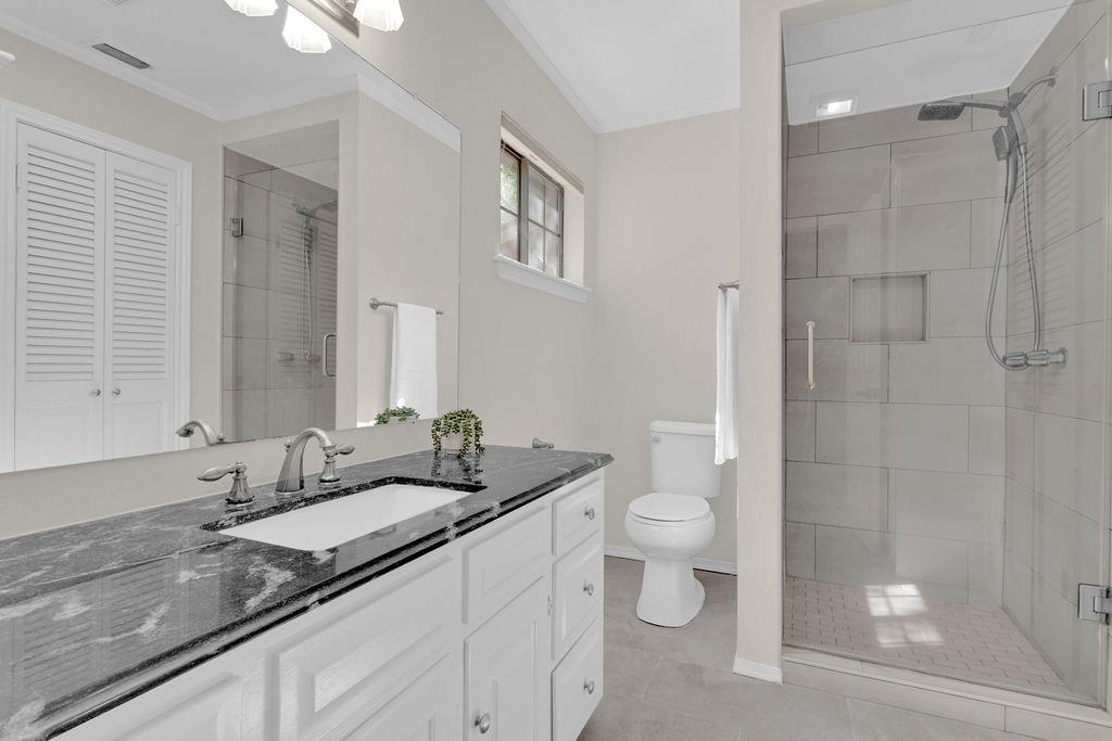 1208 Hilltop Run, Hideaway, TX 75771