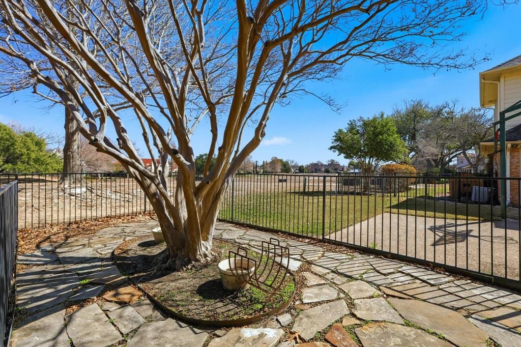 5806 Bent Trail, Dallas, TX 75248