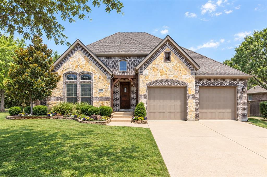 Exterior photo, corner lot! Exterior photo, corner lot!