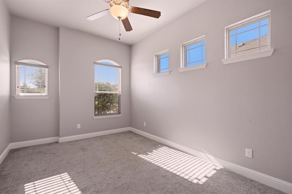 flex space could be office or bedroom off entry way
