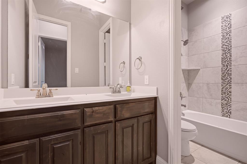 guest bathroom w dual vanities