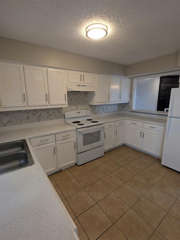 514 E Belt Line Road, #A1, DeSoto, TX 75115