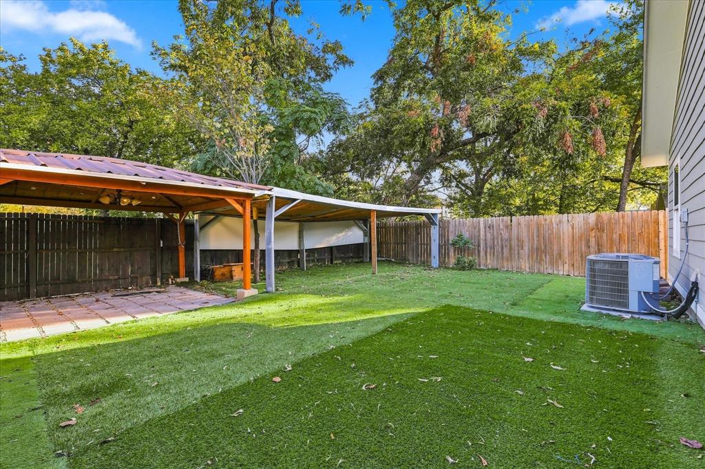 1735 Mcbroom Street, Dallas, TX 75212