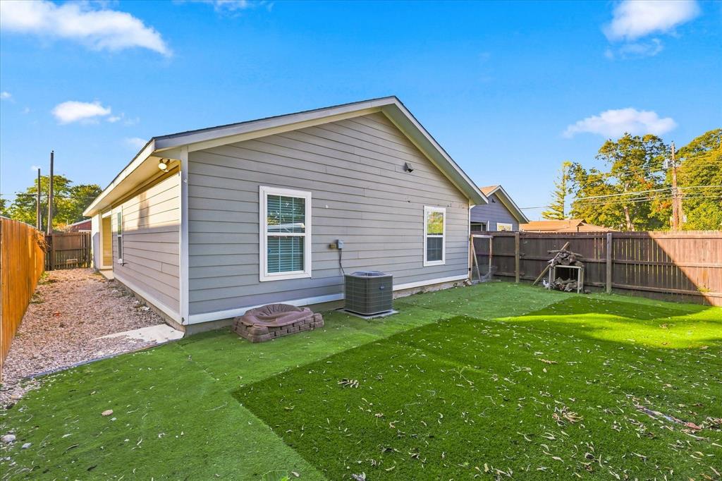 1735 Mcbroom Street, Dallas, TX 75212