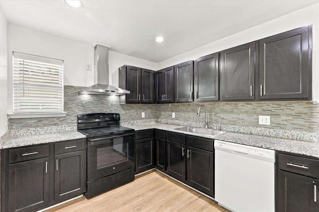 1735 Mcbroom Street, Dallas, TX 75212