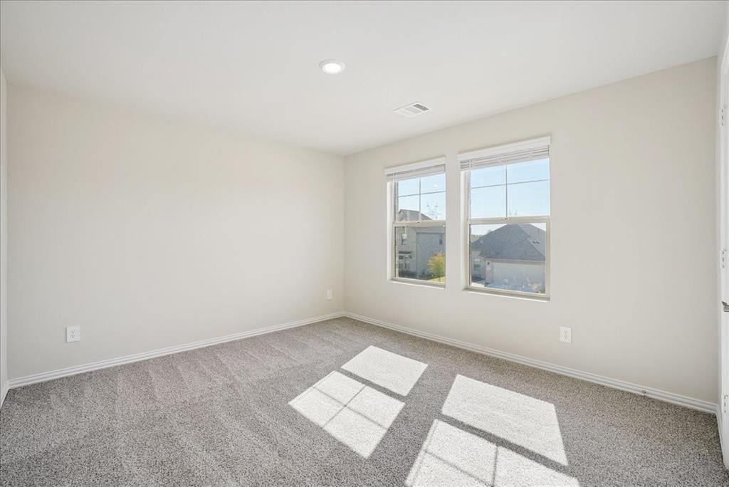 671 Briar Drive, Lavon, TX 75166