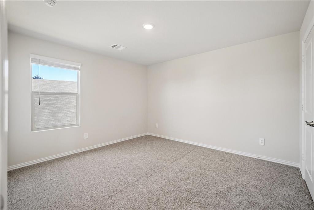 671 Briar Drive, Lavon, TX 75166